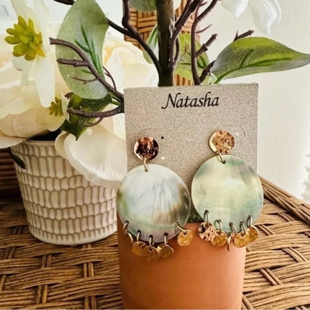 NWT Natasha Coastal Dangle Gold Accent
Dangle Earrings Resortwear